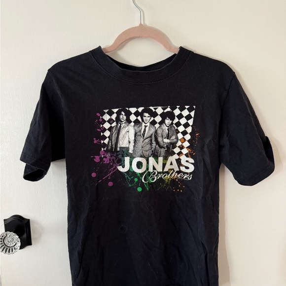 Jonas Brothers 2008 Tour Tshirt - Picture 1 of 3